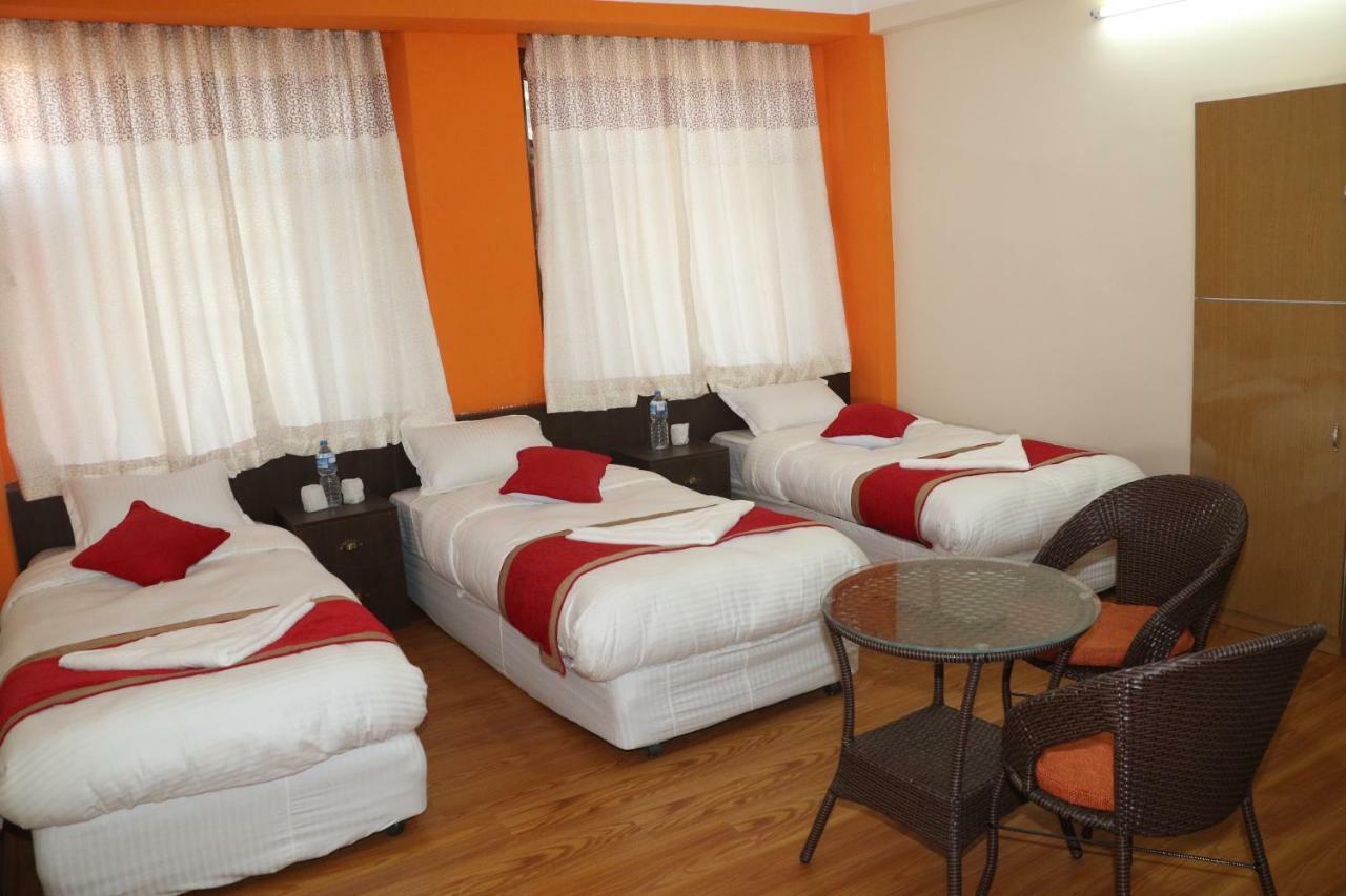Rambler Hostel Pvt Ltd Катманду Экстерьер фото